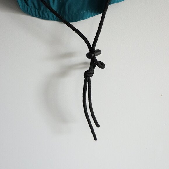 Pacific Trekking Unisex Blue Active Hiking Fishing Drawstring Outdoor Bucket Hat - Picture 3 of 6